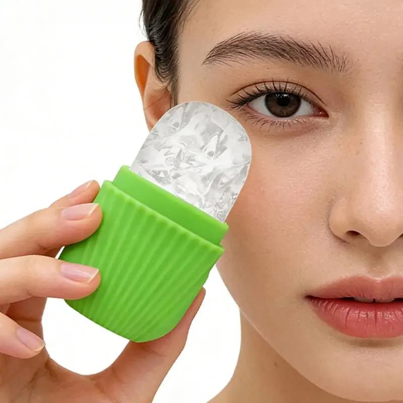 Massaggiatore Lifting Viso, Strumento per Contouring e Riduzione Acne, Strumento per la Cura della Pelle, Stampi Riutilizzabili in Silicone per Cubetti di Ghiaccio, Rullo per Occhi e Viso, Sfere di Ghiaccio per Bellezza