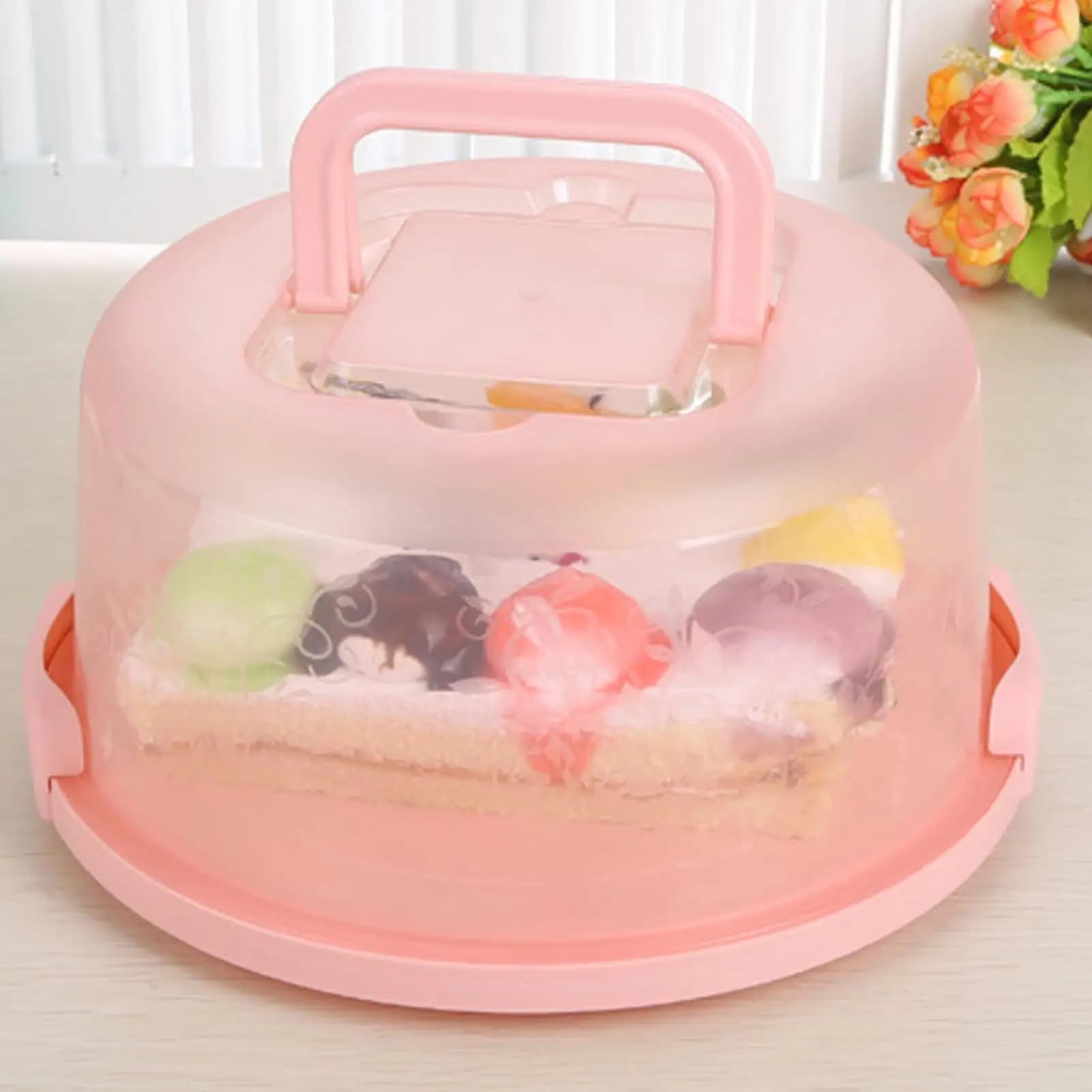 Portable container for cakes, reusable, airtight, to store homemade cakes, food and fruit, ideal for bakeries.