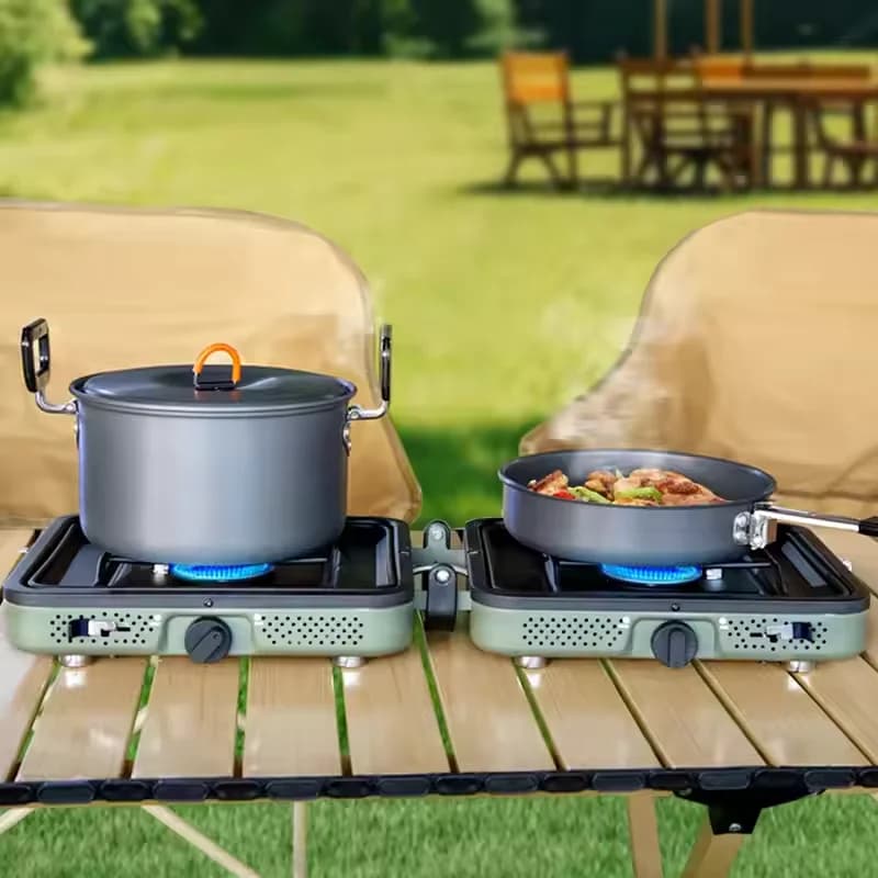 Wholesale 2 Fire Factory Portable Foldable Gas Stove Camping Equipment for Mountaineering Gas Stove for Picnic