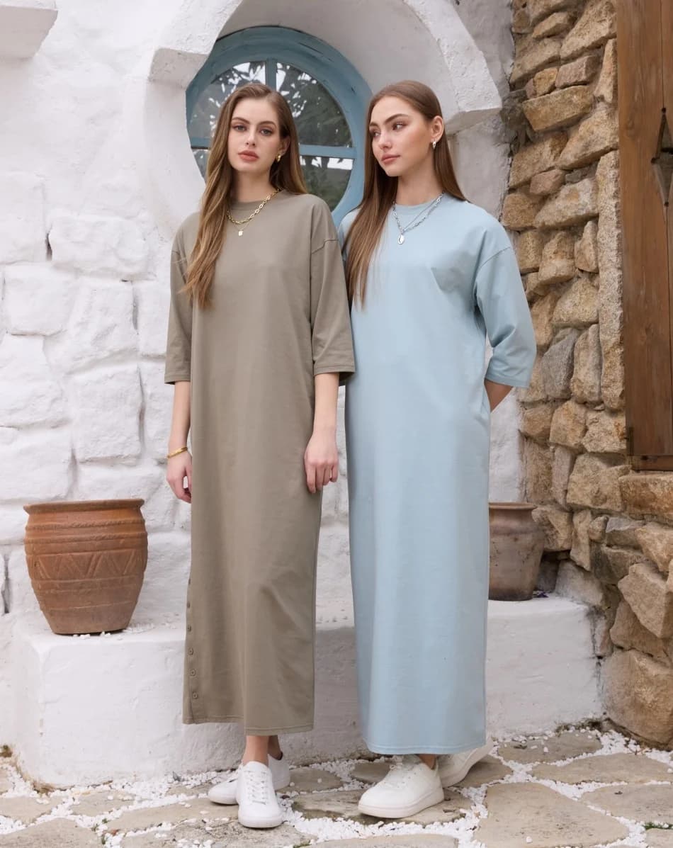 Abito T-shirt oversize AS SS26 + T-shirt con scollo a V + gonna, set in stile casual, abbigliamento donna