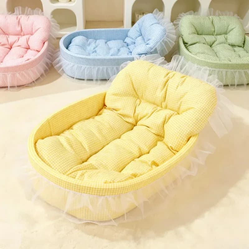 Plaid Lace Pet Bed – Soft Filling with Ruffled Edge, Ideal for Small Dogs Cats, Machine Washable