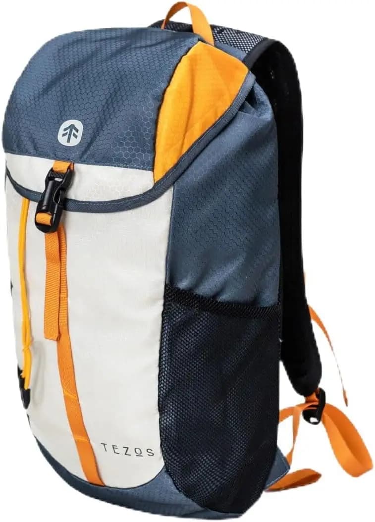 Tezos Juniper Daypack, Lightweight Hiking Backpack and Hydration Pack for Camping, Travel, Biking, and the Outdoors, 16 Liter (S