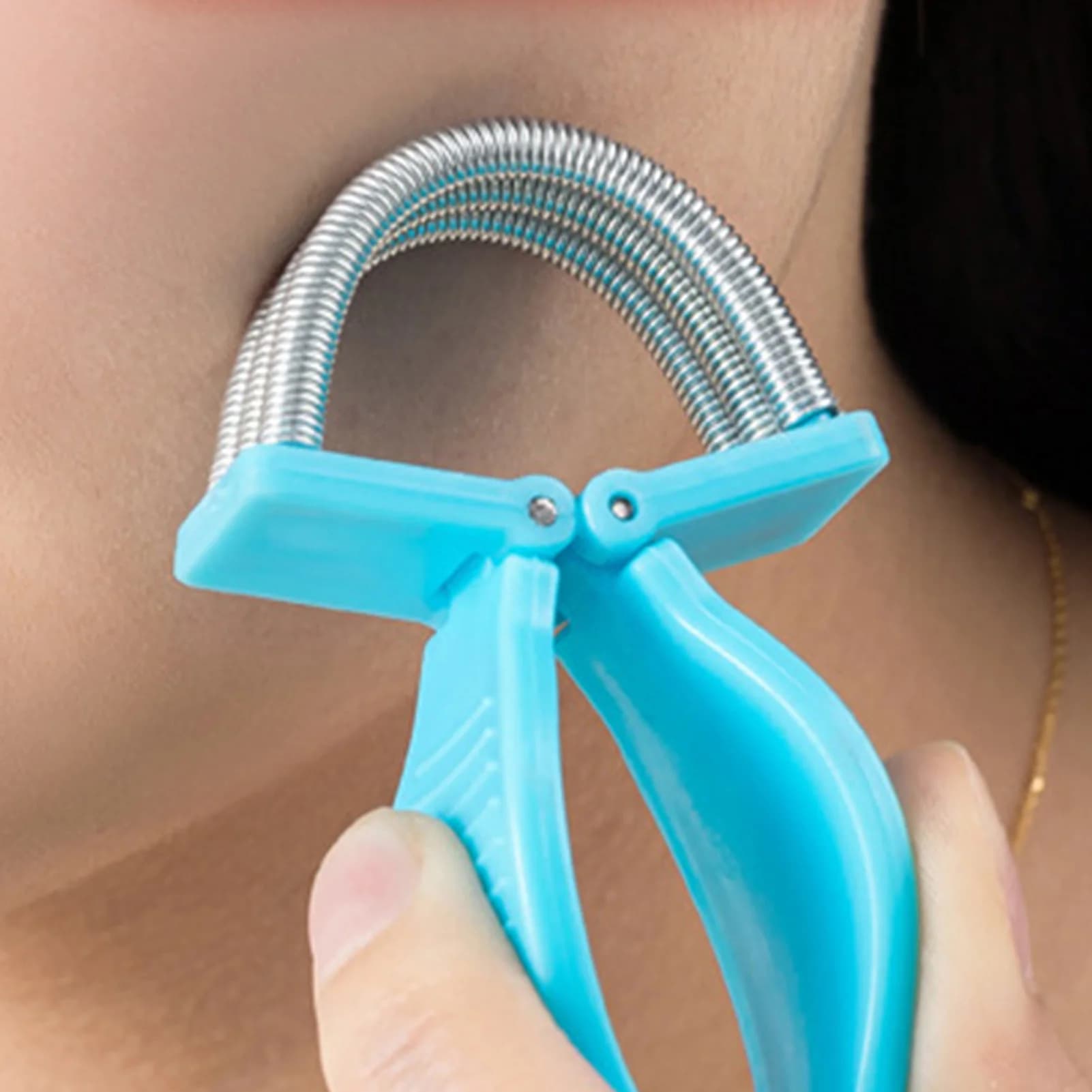 Epilatore manuale per la rimozione dei peli del viso Strumenti per la cura della pelle Epilatore manuale a molla per le donne Depilazione del viso per la pelle sensibile al labbro superiore del mento