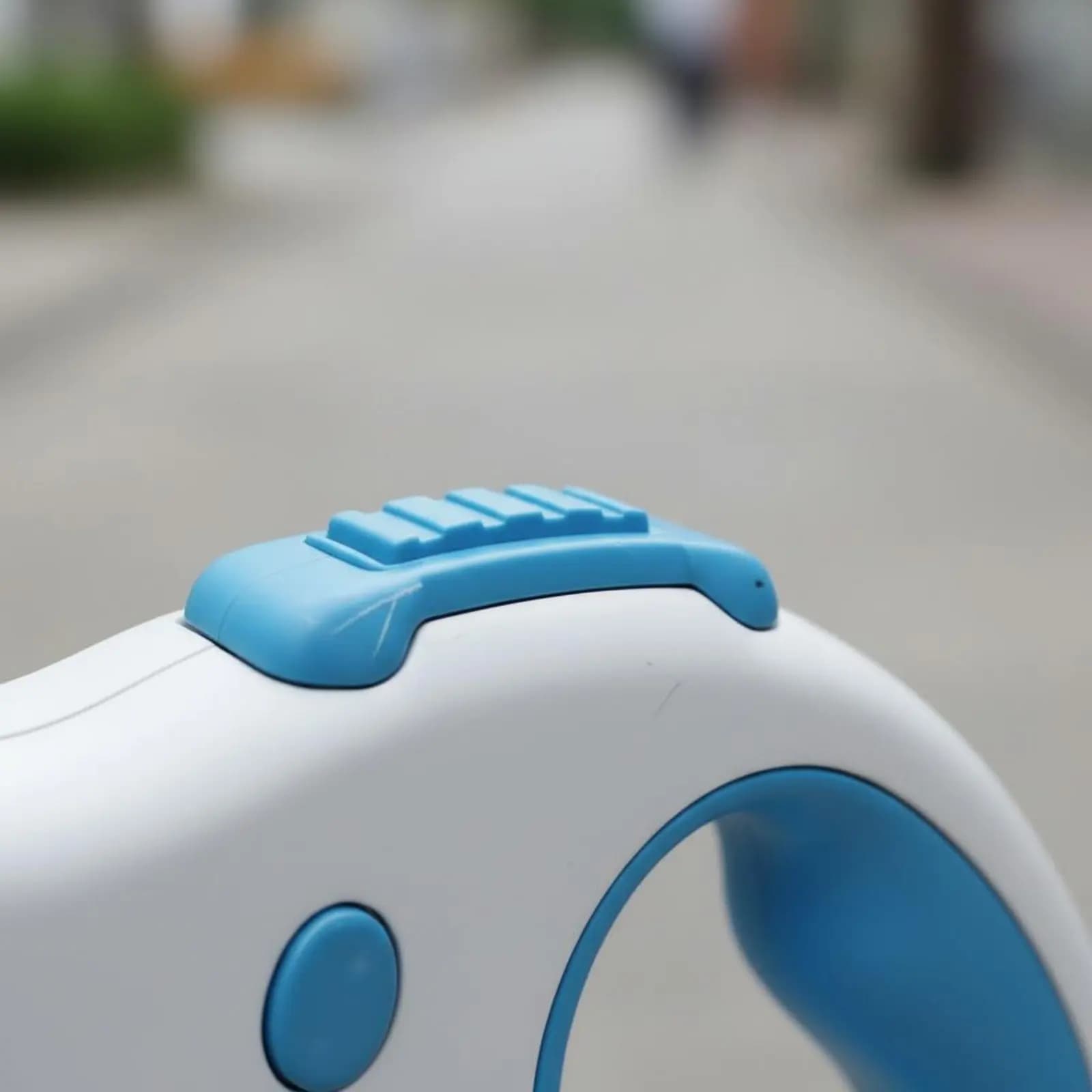 Guinzaglio Retrattile per Cani con Blocco a Pulsante Singolo, Guinzaglio Automatico Estensibile per Animali Domestici, Robusto e Riflettente per Esterni, Addestramento