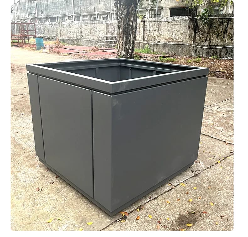 Fioriera in Acciaio Inox Zincato per Esterni, Vaso Mobile per Vendite Commerciali su Strada, Fioriera a Pendolo
