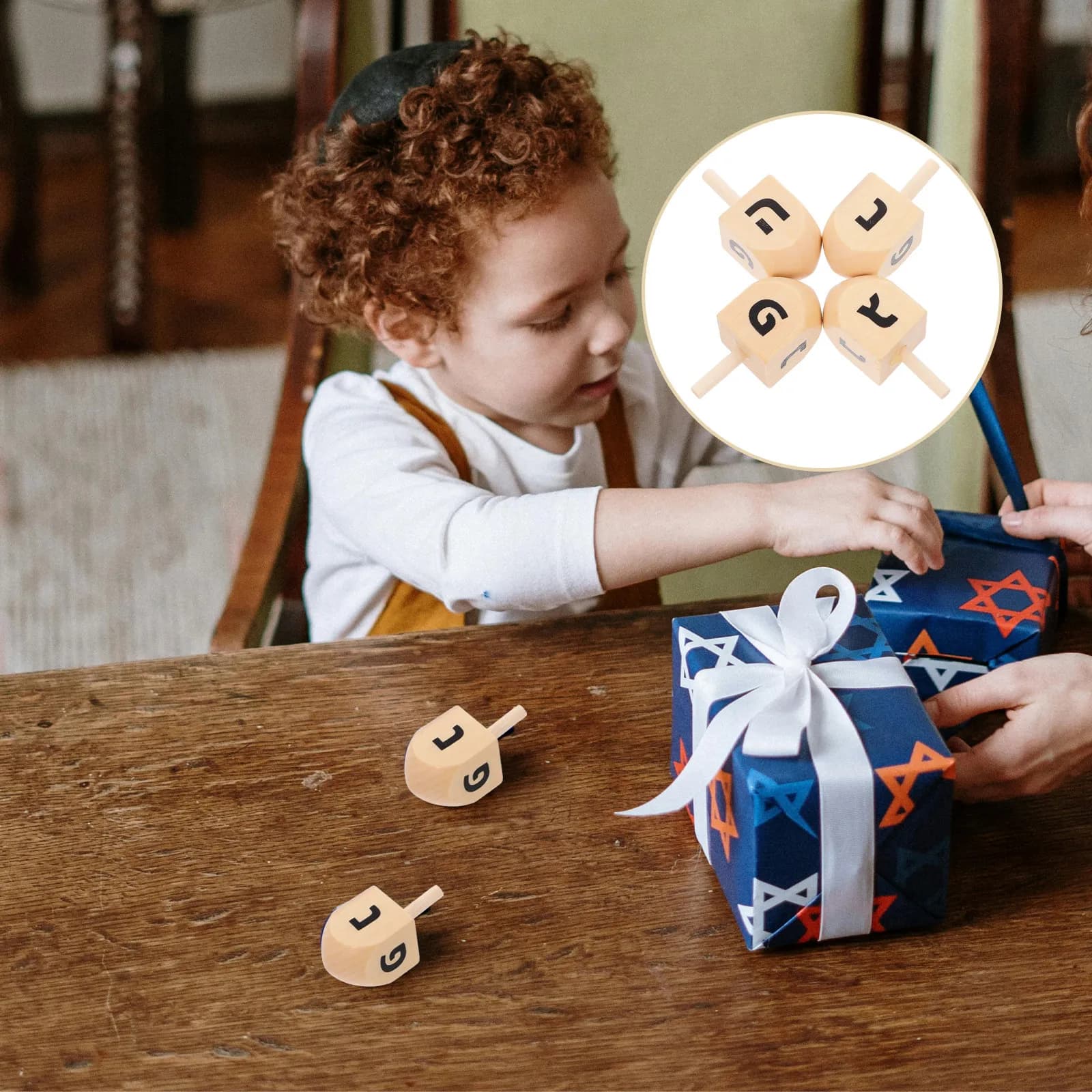 Set di 4 Dreidel in Legno Non Dipinti per Decorazioni Fai-da-Te, Giocattoli Educativi Girevoli per Bambini, Decorazioni per Feste di Hanukkah