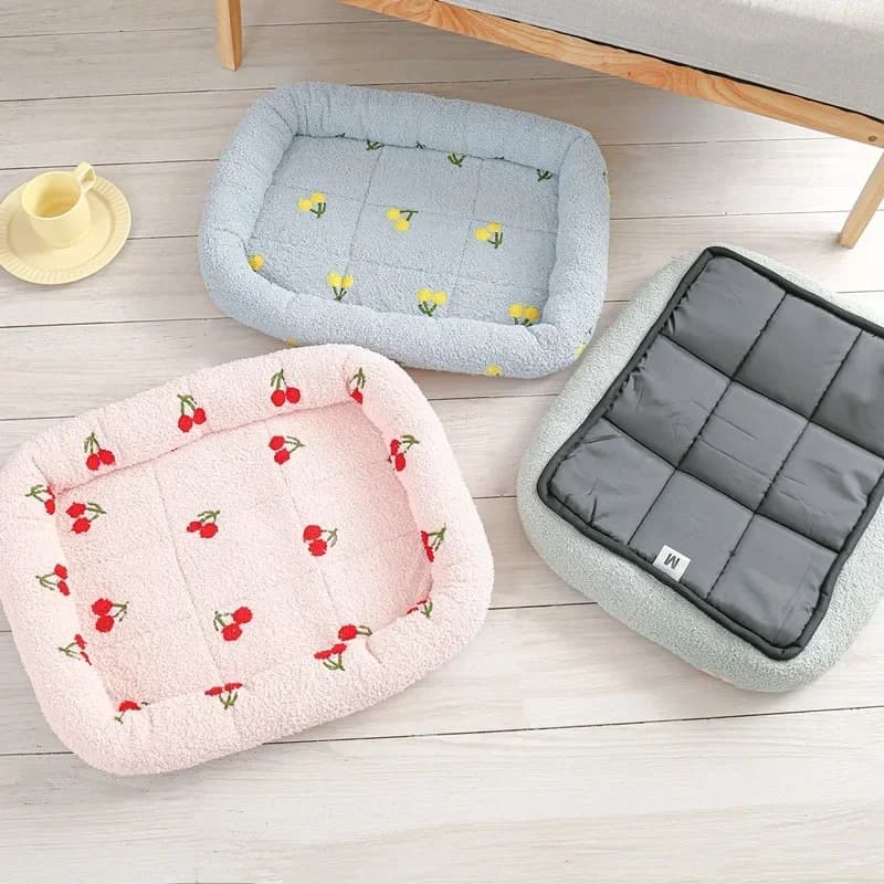 Universal Kennel Cloud Velvet Cherry Print cuscino per animali domestici Heavy Small Dog Cat comodo letto per dormire forniture per cani letto per cani regalo