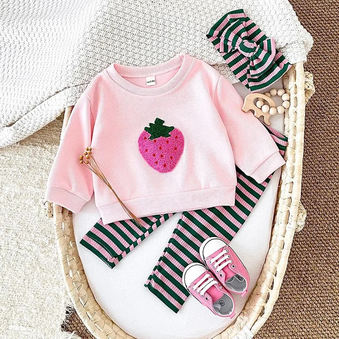 0-3Y vestiti autunnali neonate set Pullover alla fragola Top pantaloni in maglia di cotone foulard a righe Leggings caldi vestito infantile