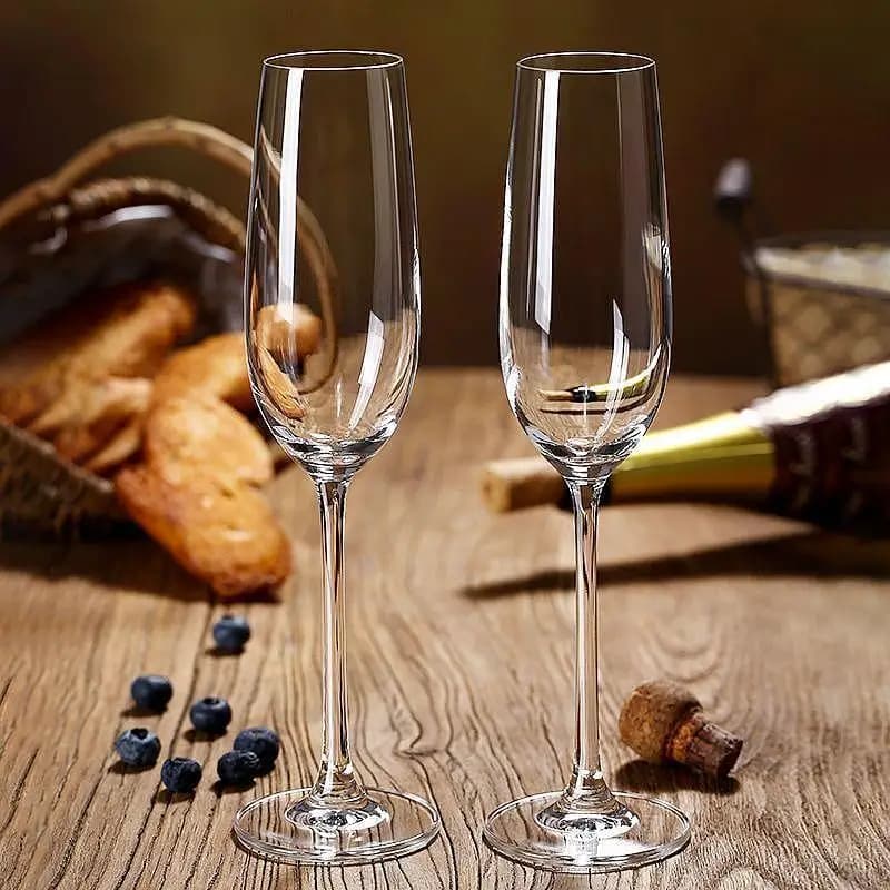 240ml Champagne glasses, champagne flutes with classic shape, long stem sparkling wine glasses for wedding