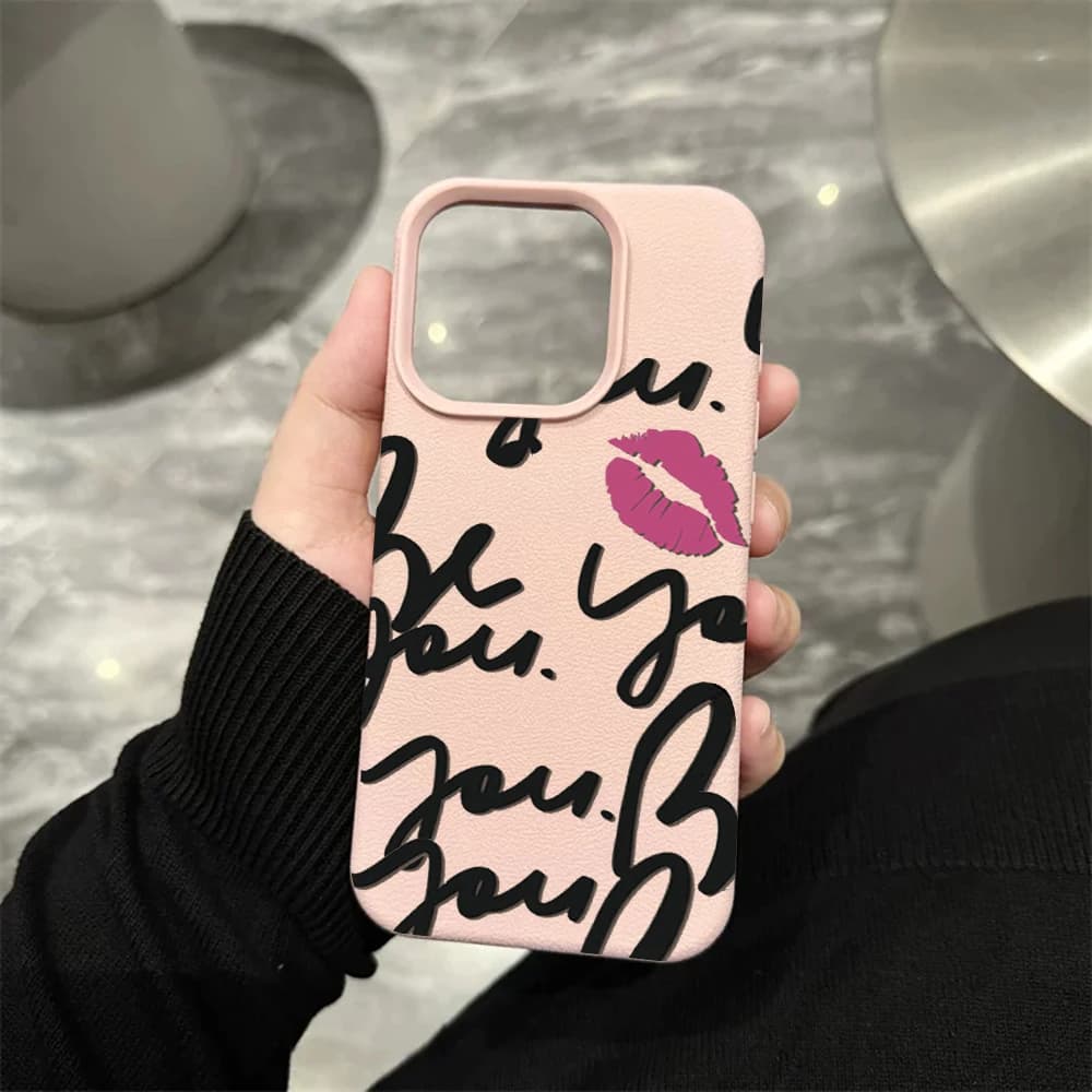 Custodia Antiurto per iPhone 17 Pro Max, iPhone 11, 12, 13 ProMax, 14, 15, 16 Plus, XS, XR con Design Labbra Rosse Romantiche per San Valentino