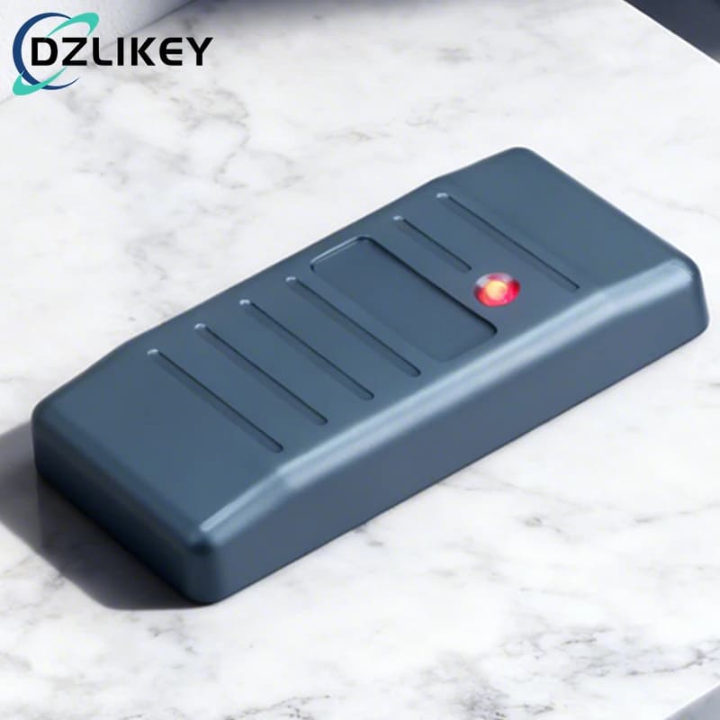 Lettore di Carte NFC a Corto Raggio per Controllo Accessi con Alloggiamento Impermeabile, Protezione da Collisioni, Interfacce RS485/RS232 per Sistemi di Sicurezza