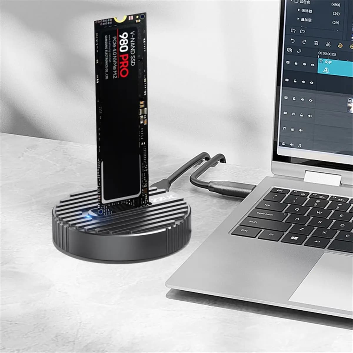 Dock per Disco Rigido Esterno N94R, Protocollo NVMe 10Gbps, Enclosure USB C, Base per Disco Rigido Mobile