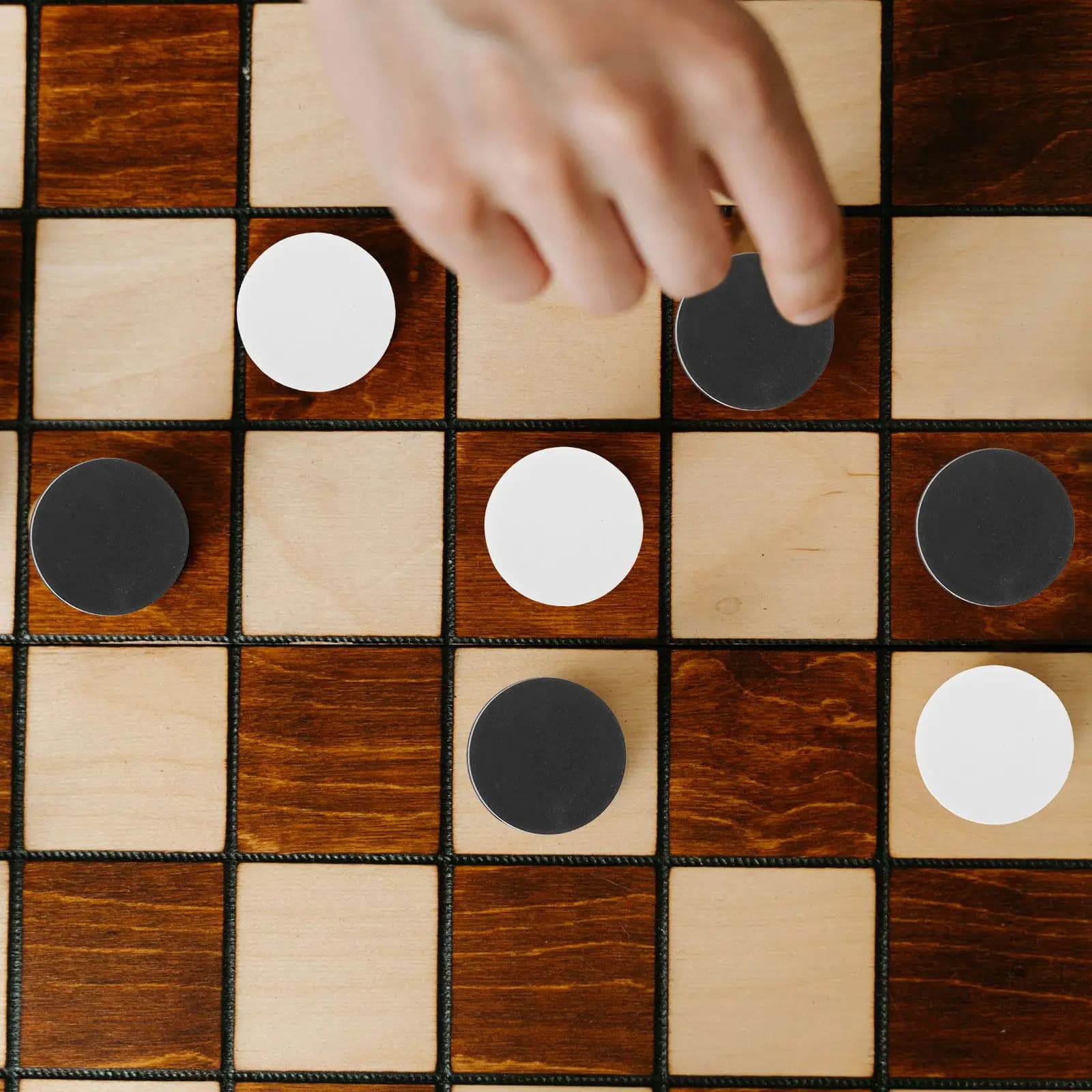 30Pcs Board Game Checkers Pieces Plastic Checker Piece Replacement Sturdy Round Backgammon Figures for Endless Fun