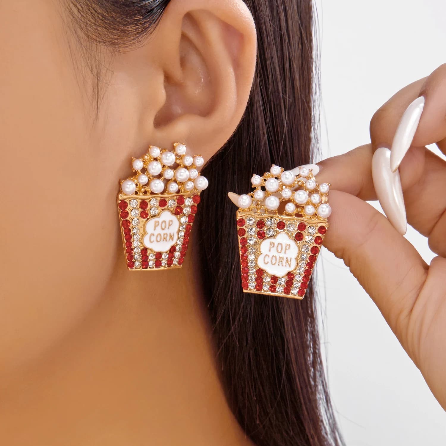 Simpatici orecchini a bottone con popcorn con perline di strass per le donne Squisita perla imitazione cibo orecchino creativo gioielli per feste