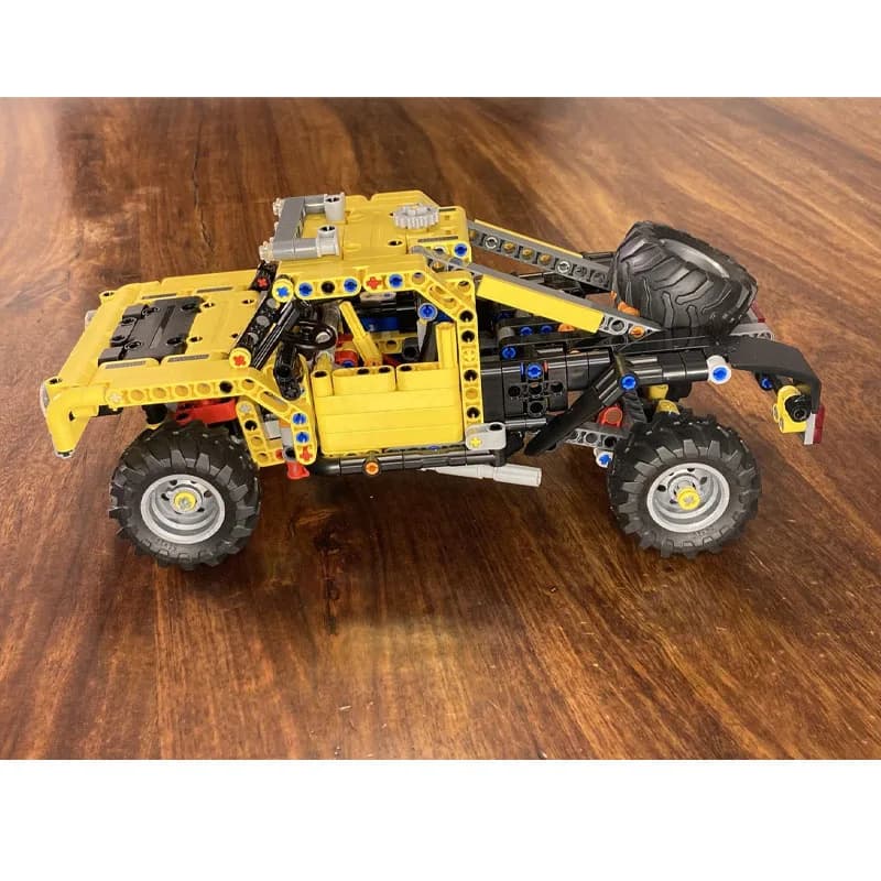 MOC-62805 Classic New Yellow Dump Truck Building Block Model, 665 Parts, Birthday Building Block Toy Gift for Boys and Children