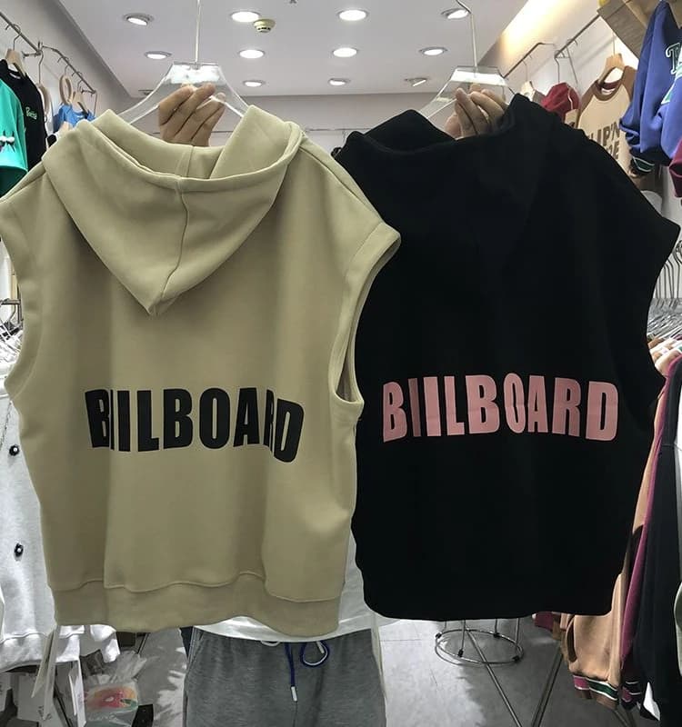 Gilet con Cappuccio e Zip per Donna, Senza Maniche, Foderato in Pile, Nuovo Stile Autunno Inverno, Design alla Moda e Confortevole