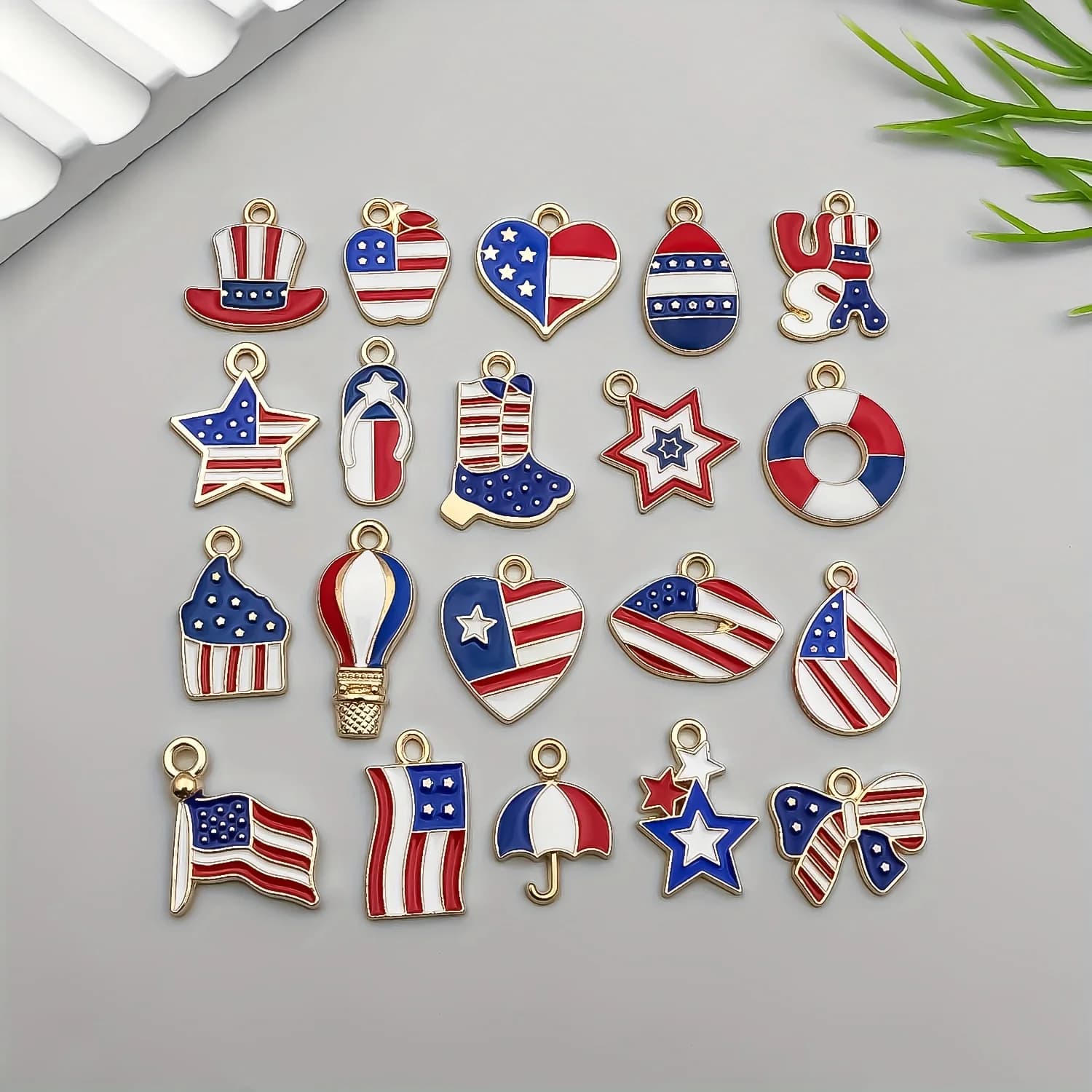 1 Set of 20 Patriotic Themed Pendants Enamel US Flag Zinc Alloy Pendants for Independence Day DIY Jewelry Making, Earrings, Bracelets and Keychains Bohemian style Heart shaped & Various Designs, Unplated
