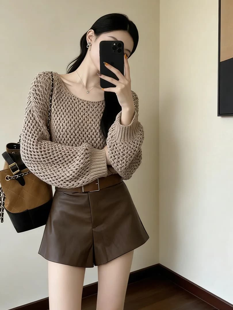 Set di top e pantaloncini lavorati a maglia dal design unico, stile casual traforato, moda autunnale, ensemble di pantaloncini a vita alta da donna