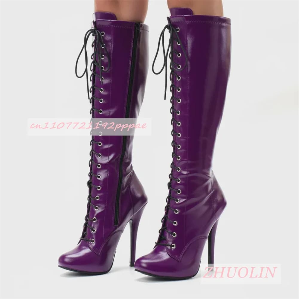Stivali al ginocchio in pelle viola con tacco alto 14 cm Stivali alti da donna con punta tonda e cinturino incrociato Stivali da festa sexy con cerniera laterale per pole dance