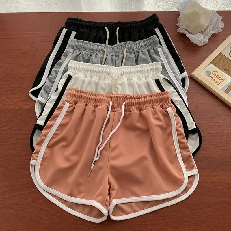 2024 estate nuovi pantaloncini sportivi da yoga edizione coreana da donna moda pantaloni larghi casual a vita alta a gamba larga per la casa