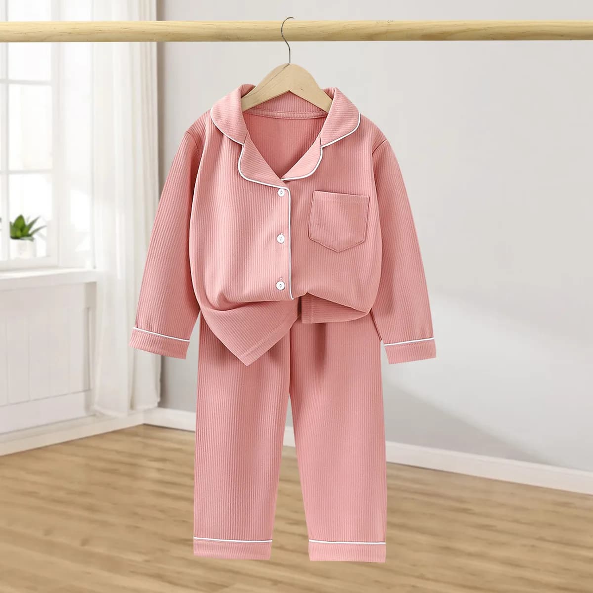 Set di biancheria intima in cotone per bambini Ragazzo Abbigliamento per bambini Ragazza abbottonata Indumenti da notte Pigiama Primavera Autunno Pigiama a maniche lunghe per bambini 2 pezzi
