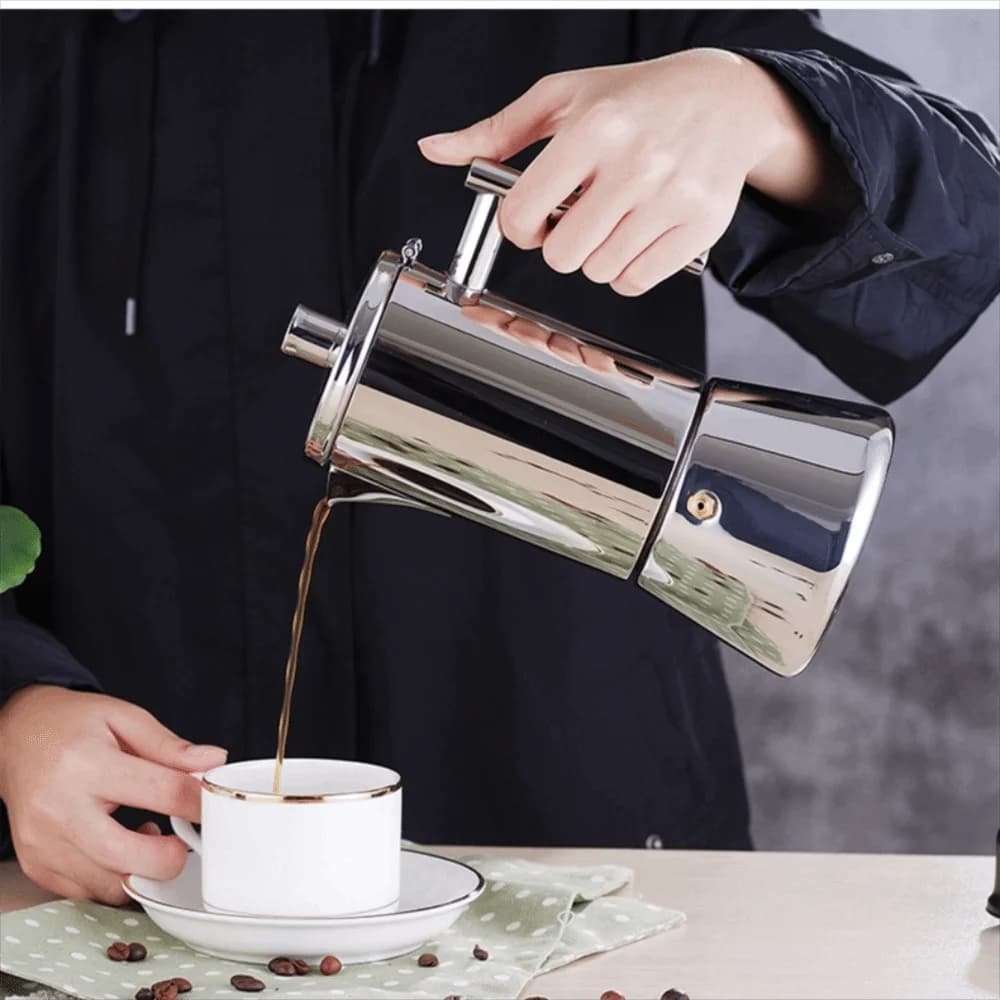 Caffettiera Italiana in Acciaio Inox Antiossidante a Rapida Conduzione Termica Moka Rinforzata Antigoccia per Espresso