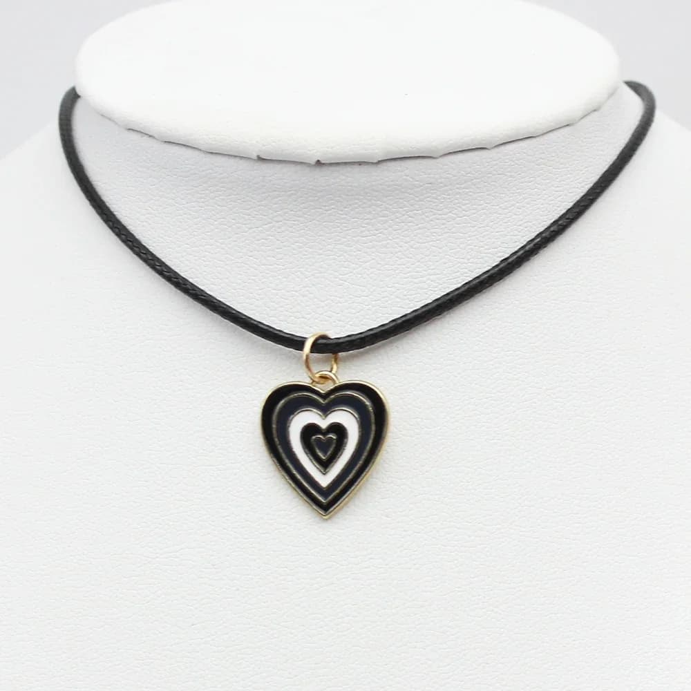 Enamel Gradual Multi-layer Heart Short Pendant Choker Chain Necklace for Women Black Leather Wax Cord DIY Jewelry Accessories