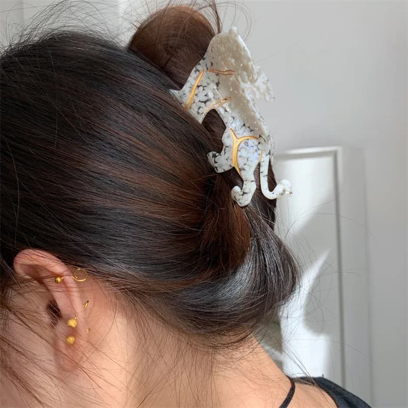 1 clip per impugnatura per aceto leopardato dall'aspetto feroce, design creativo personalizzato, clip per squalo, forcina di medie dimensioni