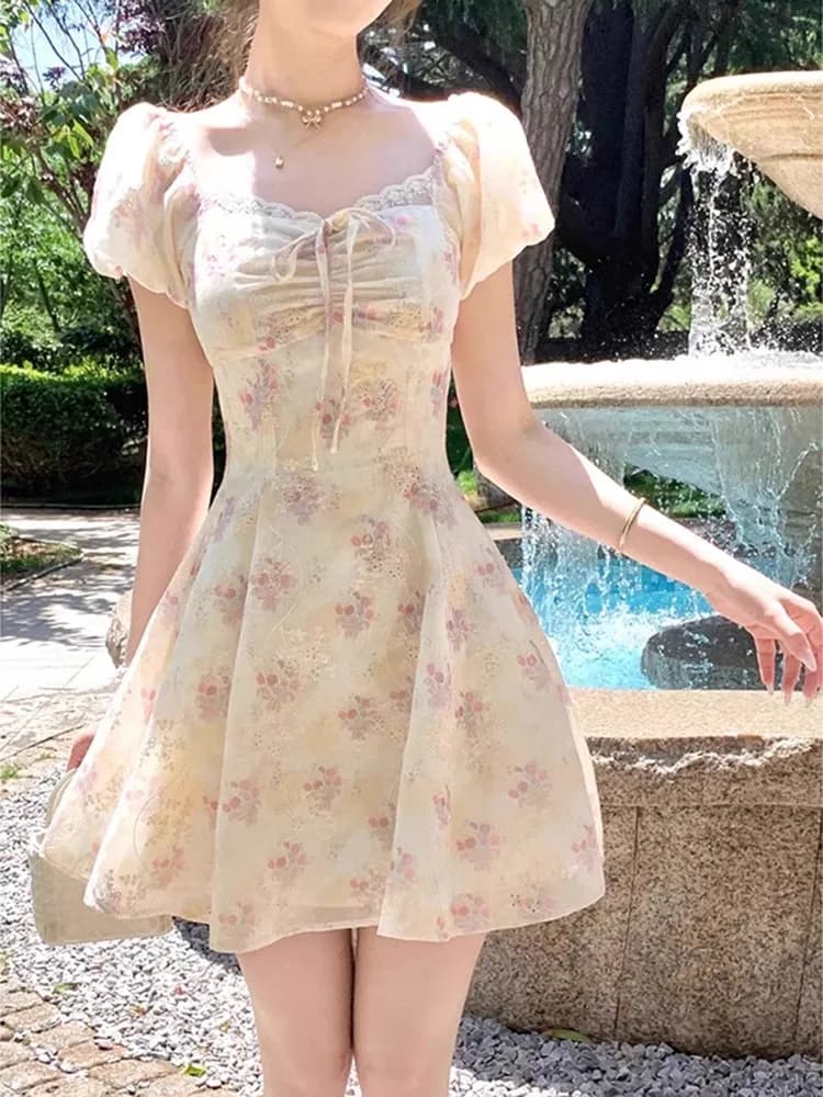French Style Lace Short Sleeve Dress Women's Summer Sweet Personality Small Waist Cinch Slim Short Skirt High Waist Bubble Sl...