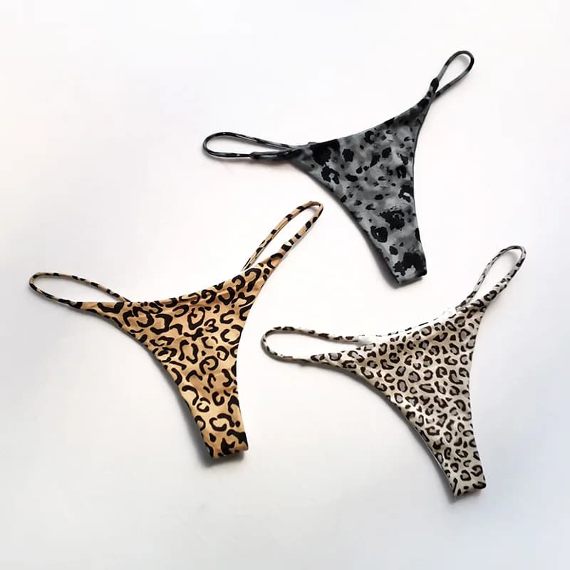 Mutandine da donna in cotone leopardato G String Slip sexy Perizoma a vita bassa T-back Intimo bikini Lingerie femminile senza cuciture Taglia S-XXL