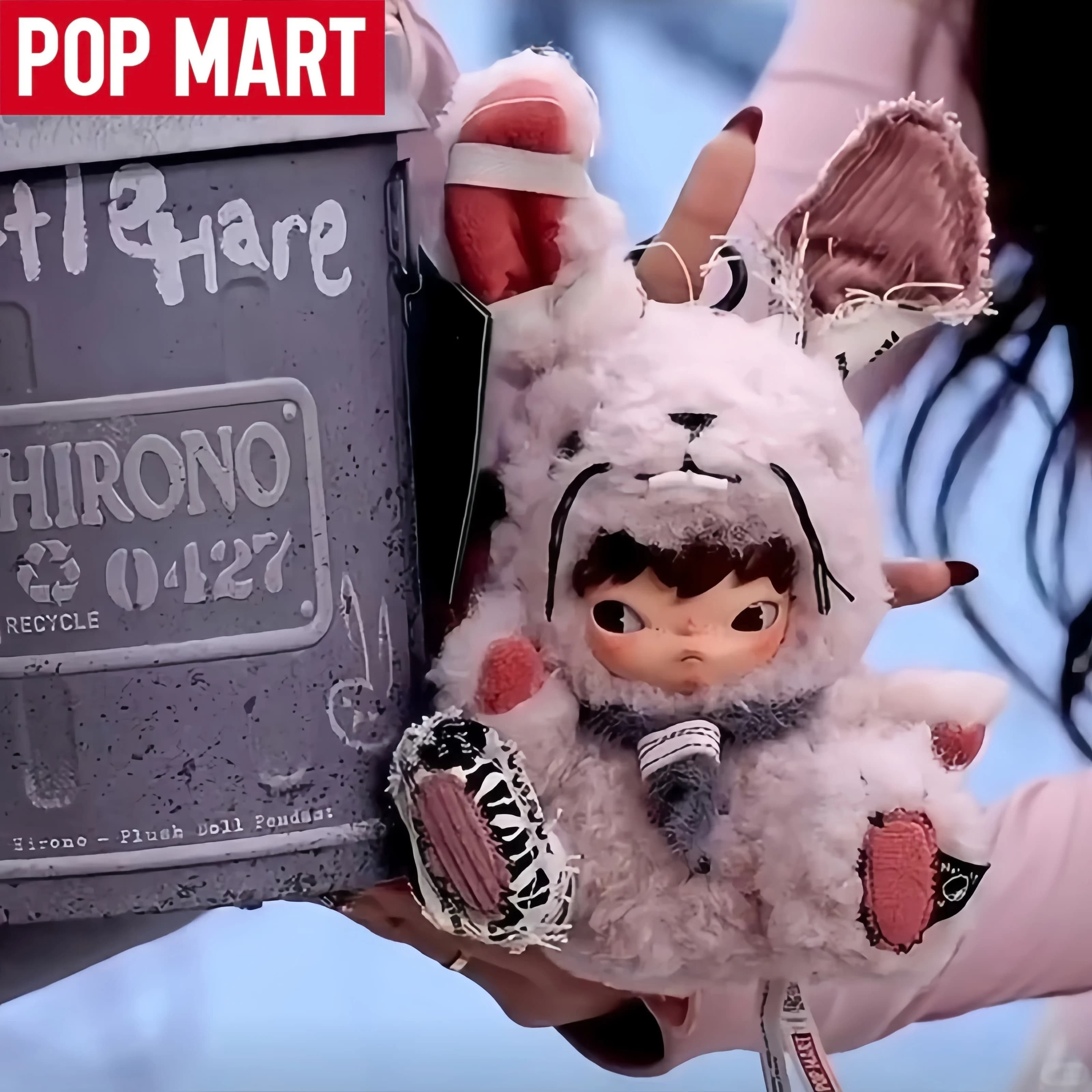 POP MART Hirono Little Hare Blind Box, Statuetta Anime Carina da Collezione, Scatola Misteriosa, Decorazione per la Camera, Regalo per Collezionisti di Anime