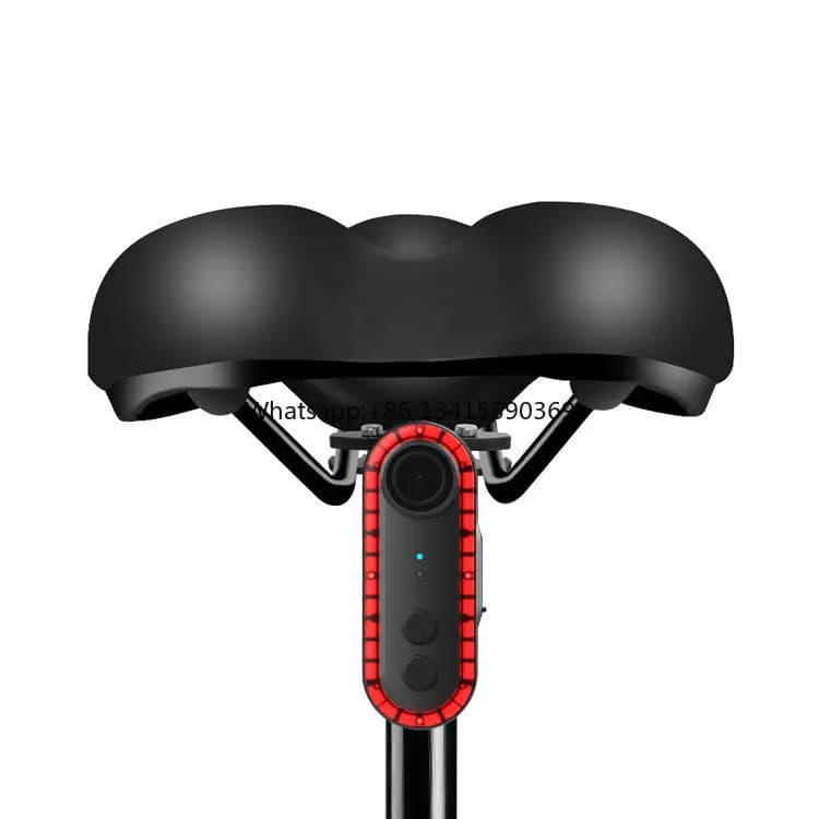 Fanale posteriore per bici a LED ricaricabile tramite USB Luce stroboscopica di avvertimento di sicurezza rossa impermeabile ad alta intensità bidirezionale