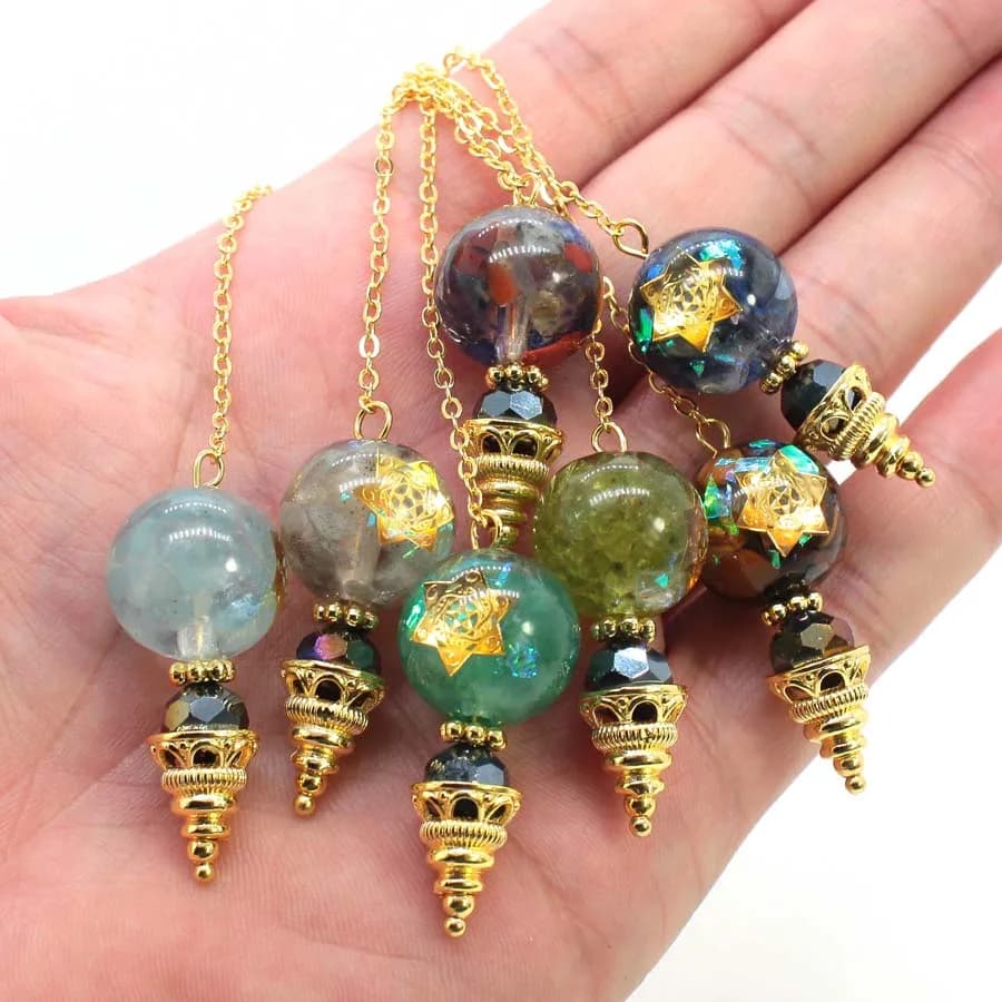 Chip di Pietra di Cristallo Rotondo Perline di Resina Penduli Per Dowsing Divinazione Guarigione Ametista Lapislazzuli Pietra Pendolo Amuleto Gioielli