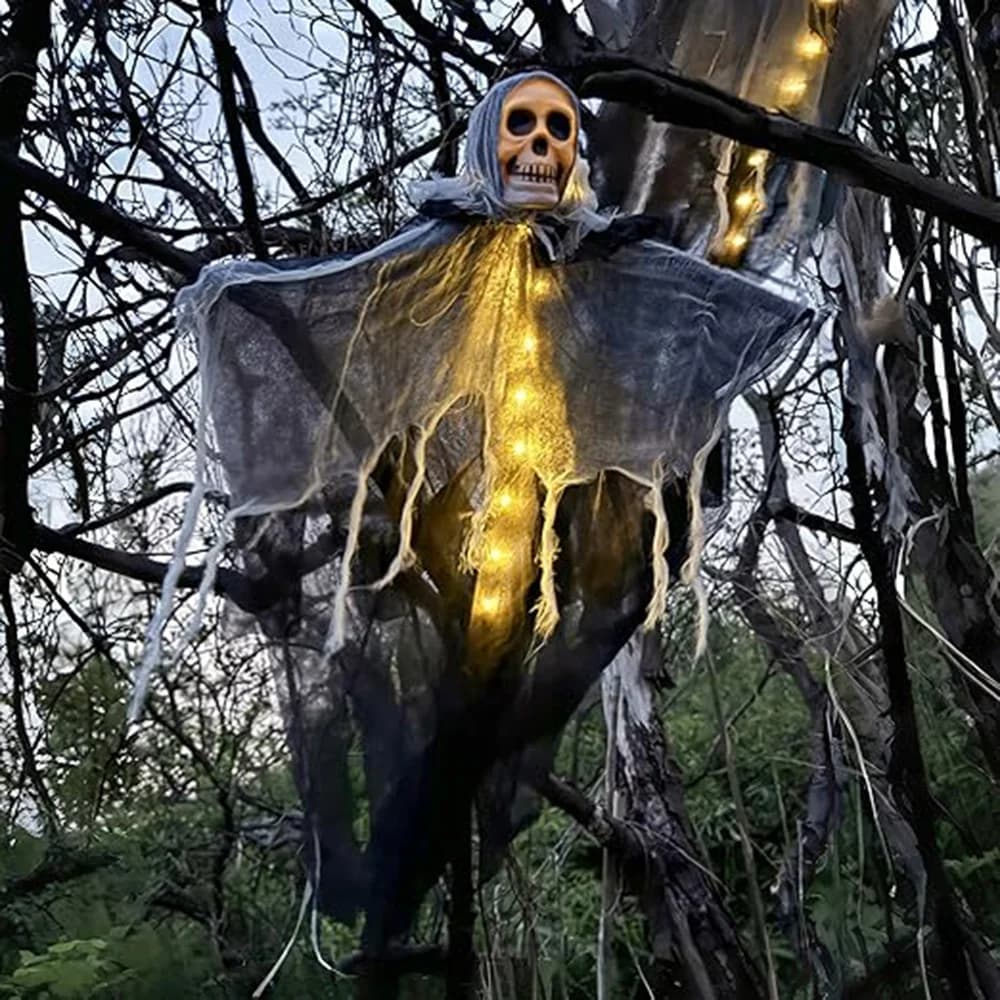 1PCS Halloween Skeleton Ghost Decoration Ghost with LED Halloween Decoration LED String Lights for Outdoor Use in Gardens