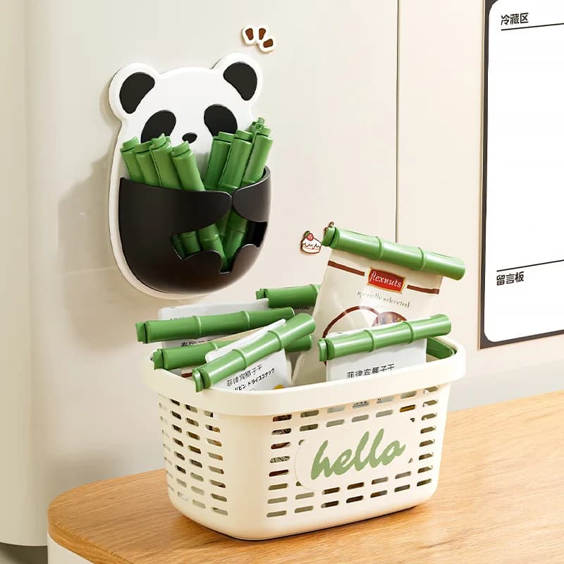 Adesivo per frigorifero Panda Versione magnetica Adesivo posteriore Tipo Dodici graziosi clip sigillanti Borse Snack A prova di umidità Conservazione della freschezza