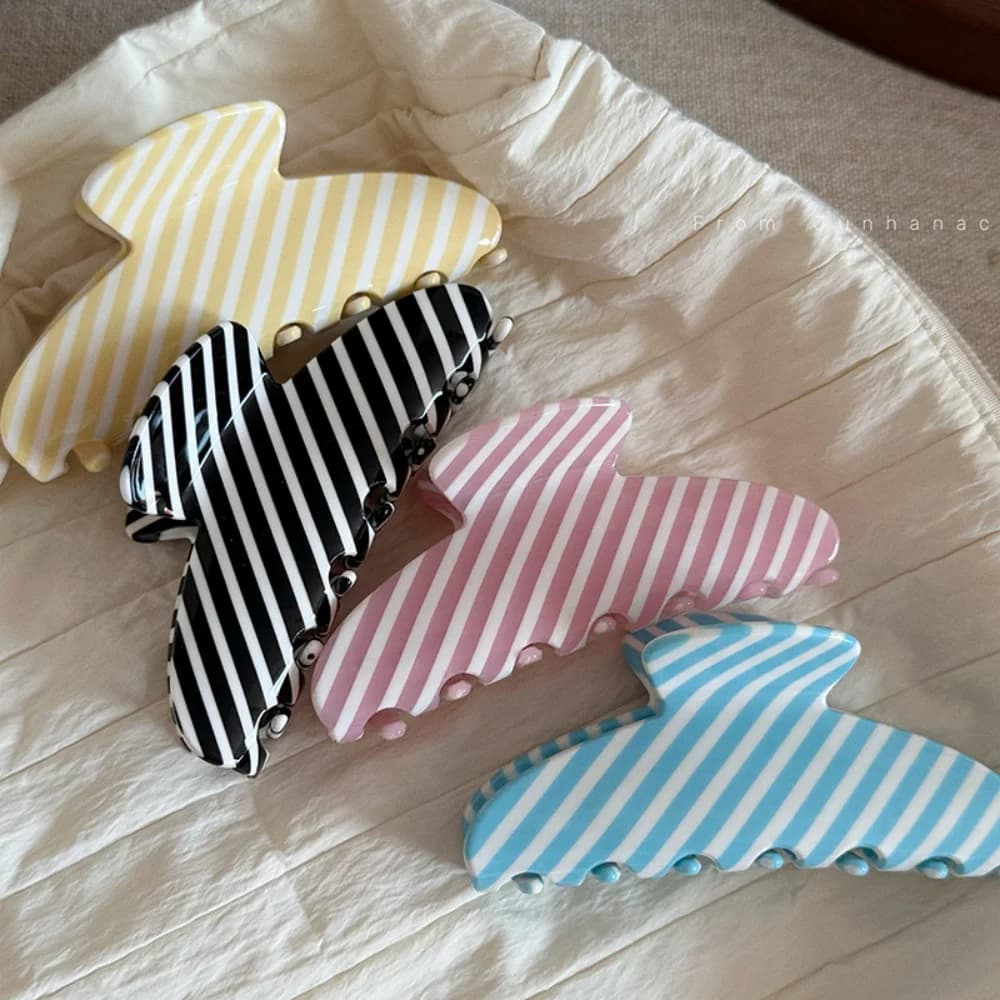 Fermaglio per capelli personalizzato in stile coreano a righe, grande, geometrico, in acetato, a forma di granchio, accessorio per capelli, fermaglio a squalo in acido acetico per ragazze