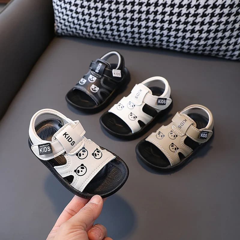 Sandali per Bambini 2026, Scarpe da Spiaggia Estive per Neonati, Simpatici Sandali con Orsetto Cartoon, Protezione Dita, Unisex per Bambini e Bambine