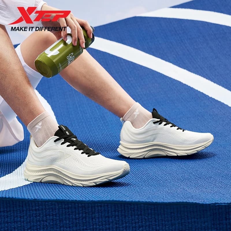 Xtep Sneakers for men 2025 Autumn Shock Resistant Comfortable running shoes with laces and non-slip cushion 875319110074