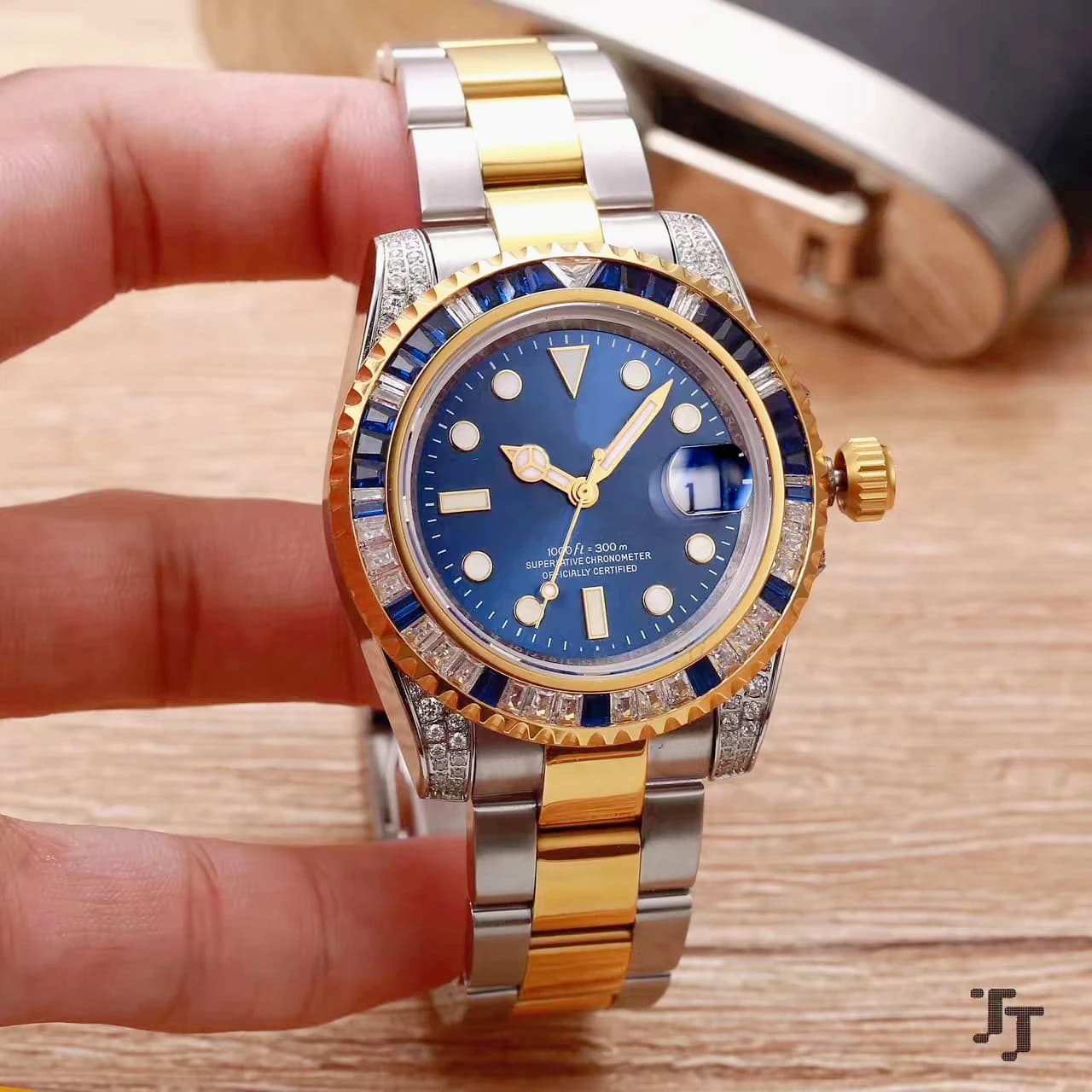 Male Automatic Movement Watches Exquisite Embedded Gold Diamond Decoration Stylish Colorful Gradient Rainbow Frame Durable Wear