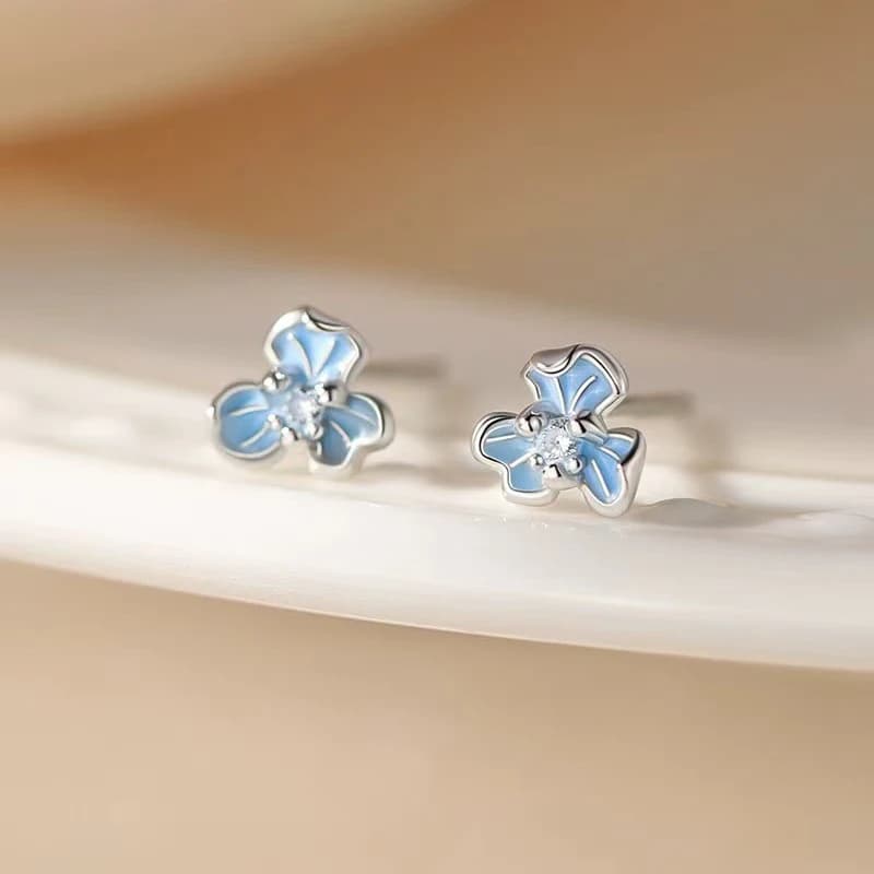 Orecchini a bottone con fiore in zircone smaltato blu in vero argento sterling 925 per le donne Gioielleria classica di alta nicchia Accessori di lusso di piccole dimensioni