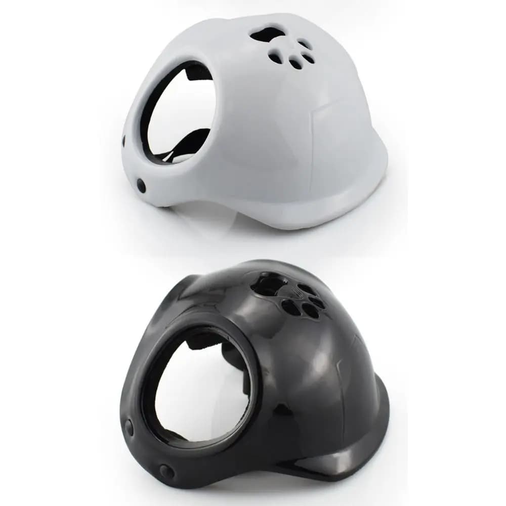 Caschi per cani in plastica con fori per le orecchie Copricapo per moto per animali domestici in tinta unita Cinghie regolabili belle Casco per locomotiva per animali domestici Cane