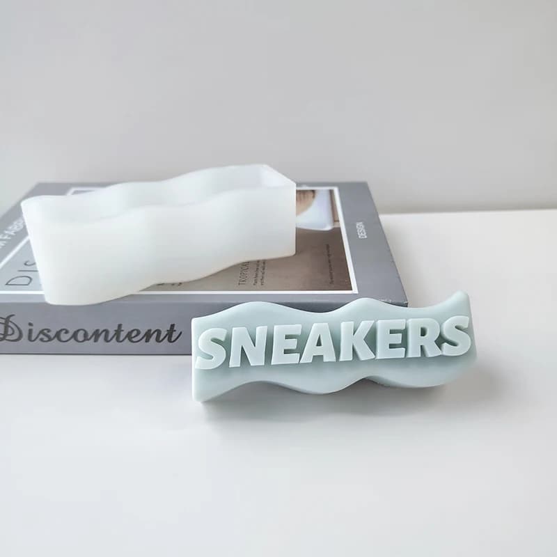 Lettere fai-da-te Scarpe da ginnastica Stampo in silicone Candela aromatica fatta a mano Stampo per sapone in gesso Forniture per candele
