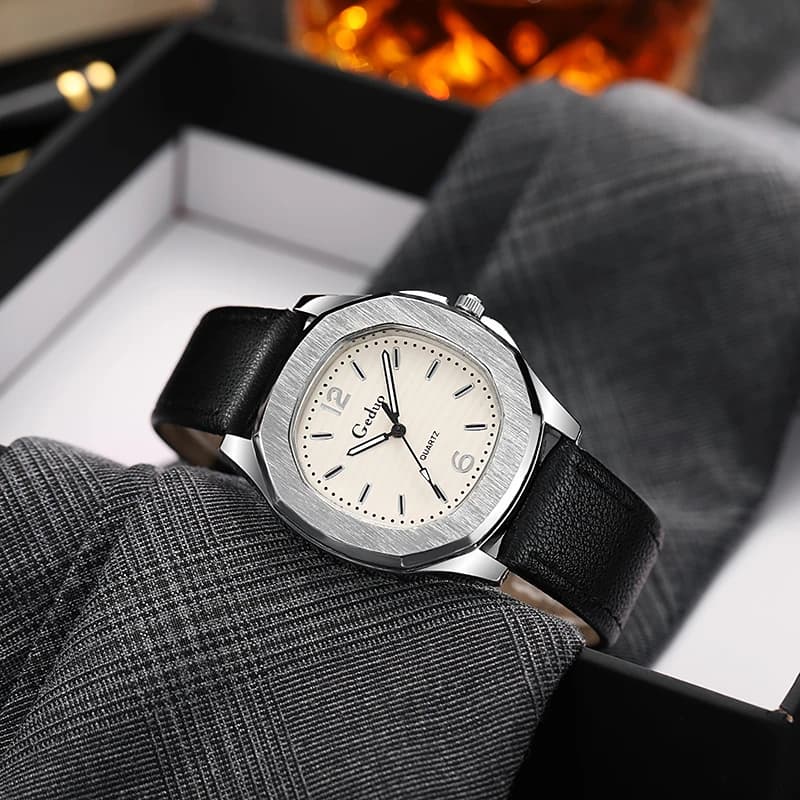 1 Pezzo Nuovo Orologio Sportivo da Uomo 2024 con Cinturino in Pelle, Vendita Calda, Orologio da Polso Stile Cowboy alla Moda