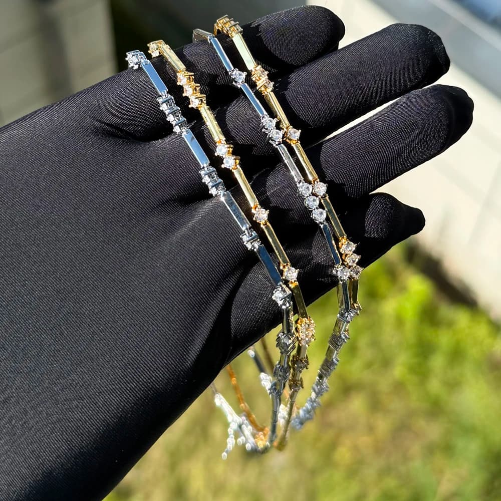 2025 New Fashion Geometric 5A Sparking Round Bling CZ Bamboo Bar Charm Catena a maglie Moda Donna Collana girocollo di lusso