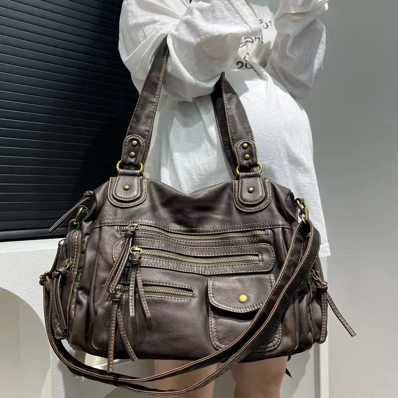 Y2K Single Shoulder Bag for Hot Girl Vintage Washed Leather Motorcycle Bag Large Capacity Multitask Bag