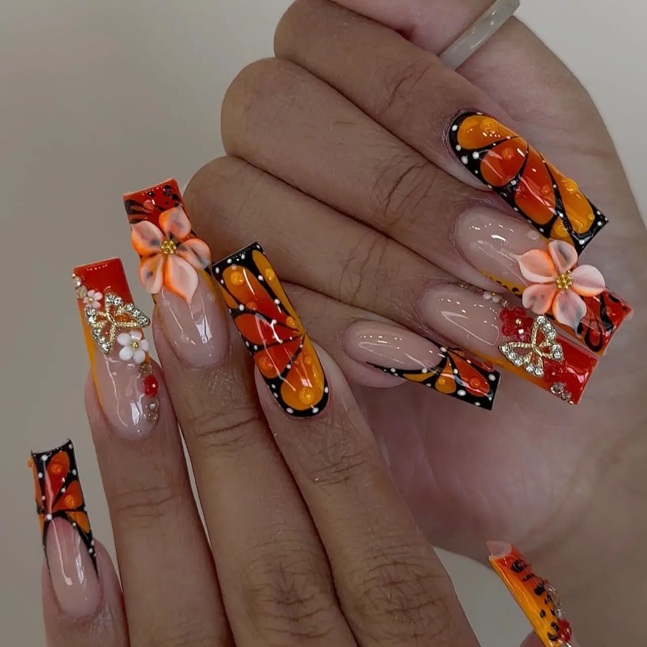 24 Pieces Finte Nails Medium Square with Colla, Pink Flowers, Total Covered Nails, French Acrylic Nails Press-on for Girls