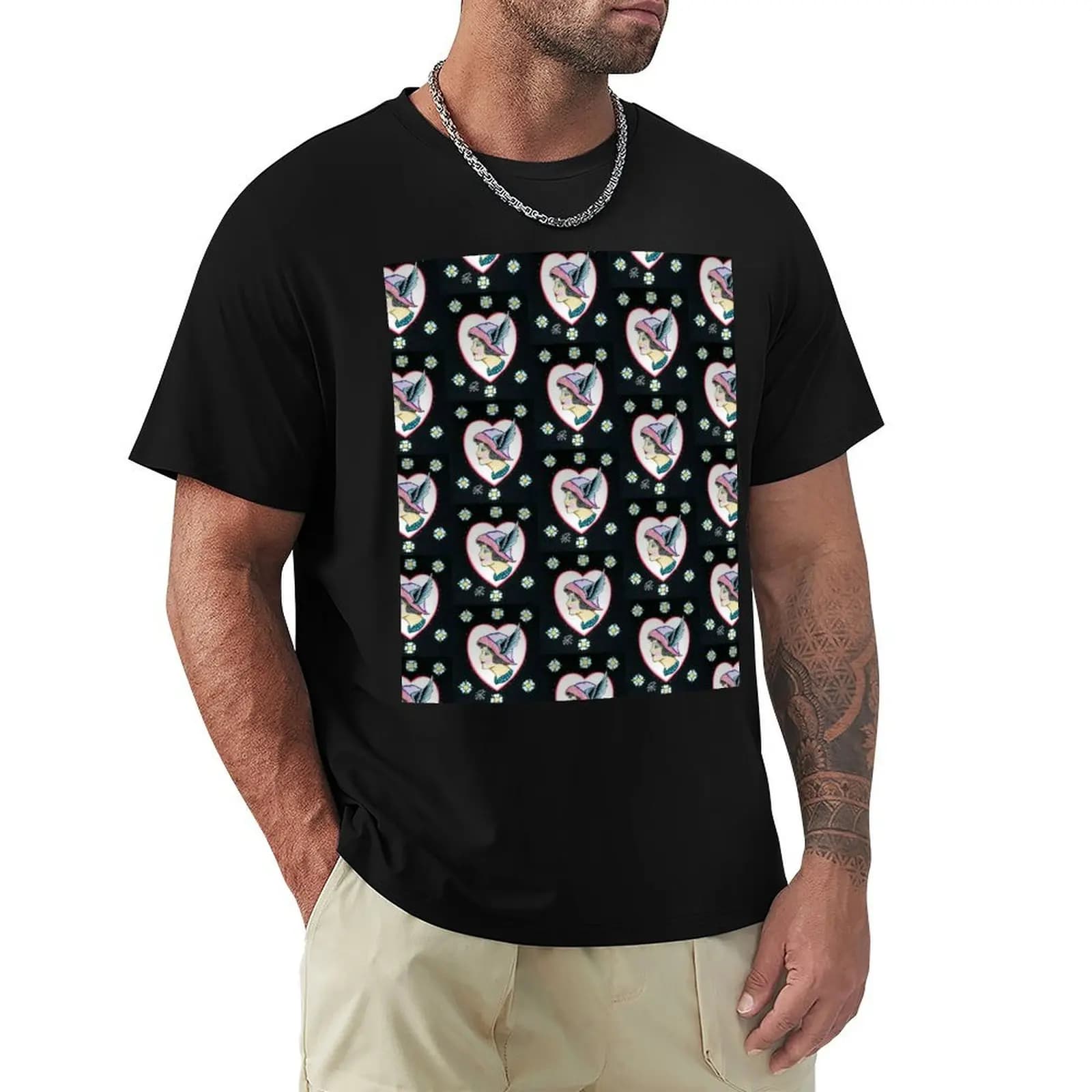 Pinup - Art By Kev G T-Shirt Plus Size Comfort Fit Tee