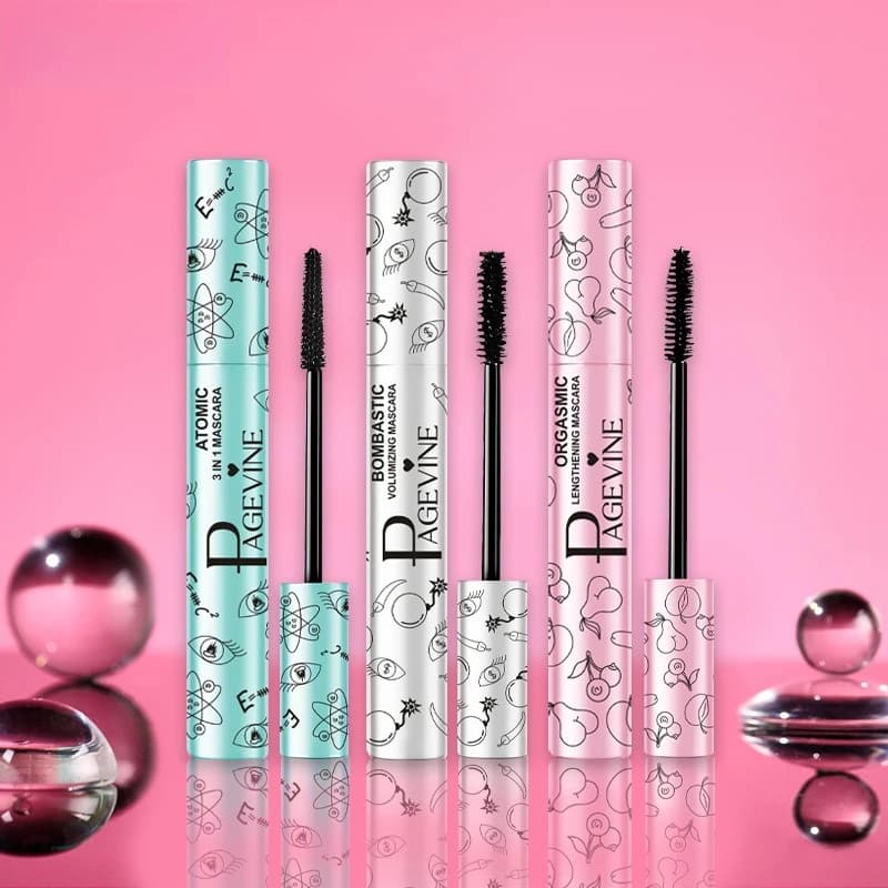 Mascara extending and curling, resistant to water and sweat, anti-slip, volumizing and long-lasting.
