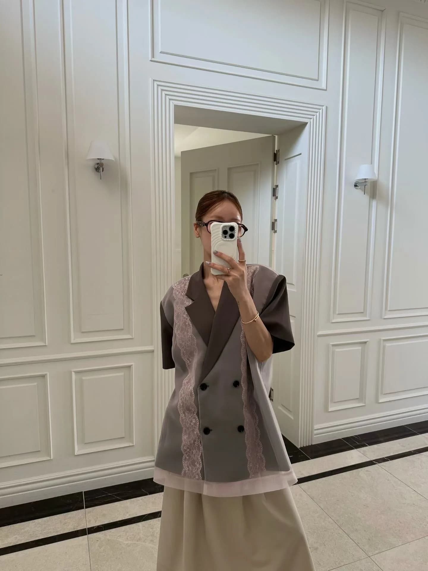 Dongda Gate Women's Short Sleeve Suit Jacket Heavy Embroidery Lace Splicing Casual Loose Fit No Brand Summer 2026