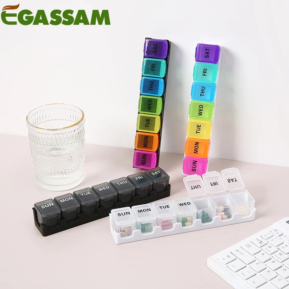 1 pc small pill holder 7 days 1 time a day, organizer for vitamins day night suitable for travel, weekly container for pills